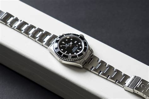 sostituzione vetro rolex 16600|rolex 16600 sea dweller price.